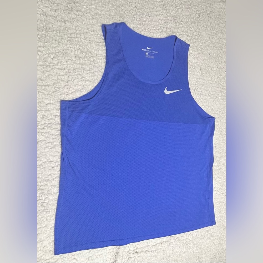 Nike zonal cooling tank top